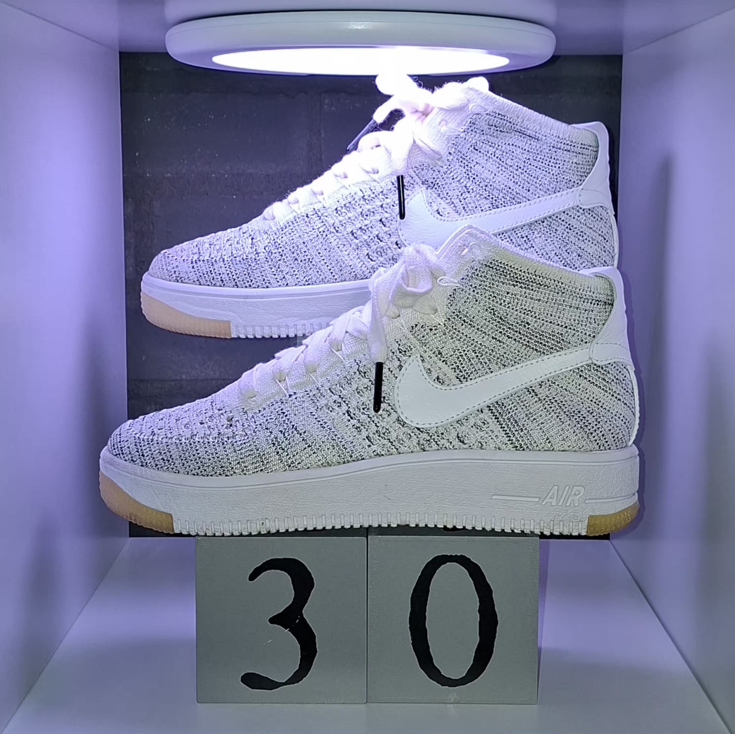 Nike Air Force 1 Flyknit - Maat 36,5 - 23 CM - Totaalprijs : 30,00€