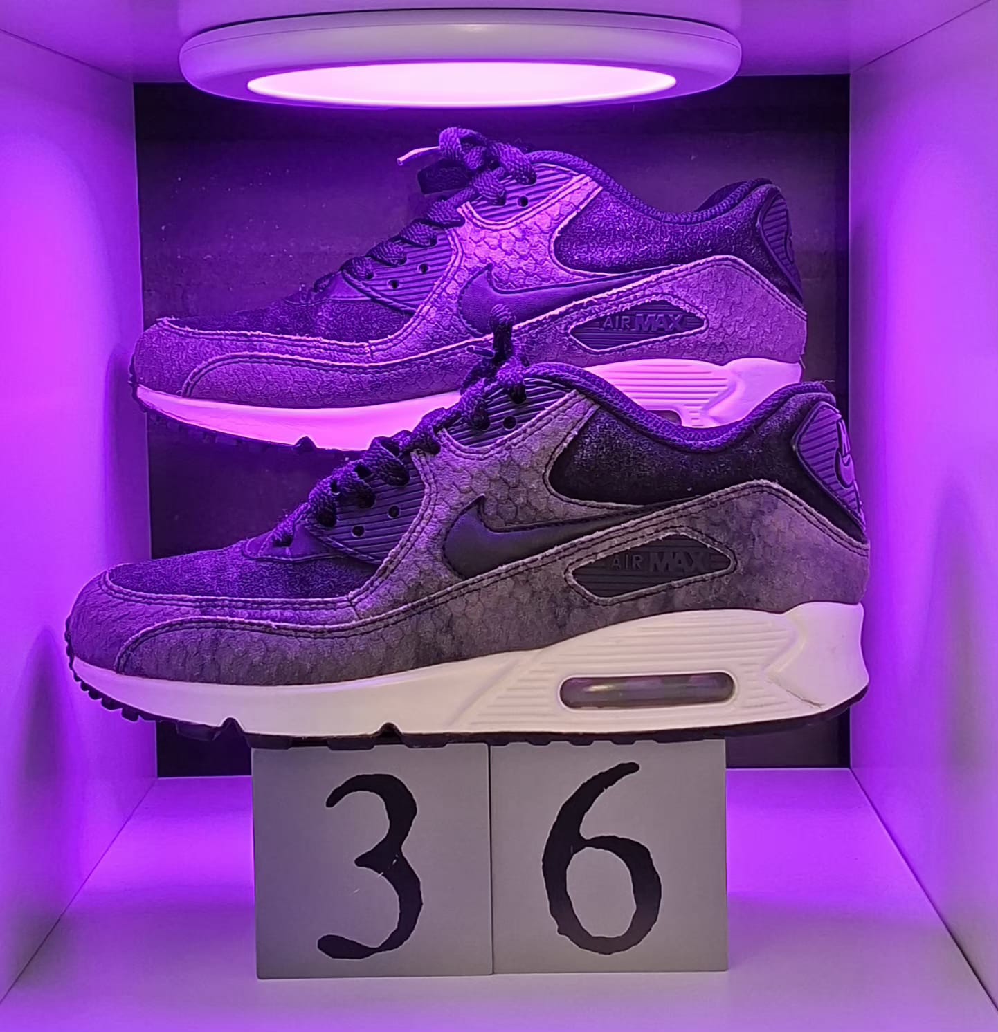 Nike Air Max 90 - Maat 39 - 25 CM - Totaalprijs : 36,00€
