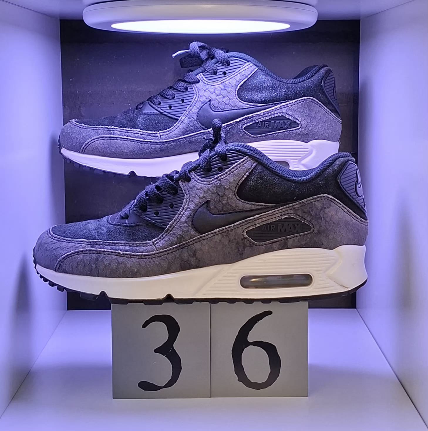 Nike Air Max 90 - Maat 39 - 25 CM - Totaalprijs : 36,00€