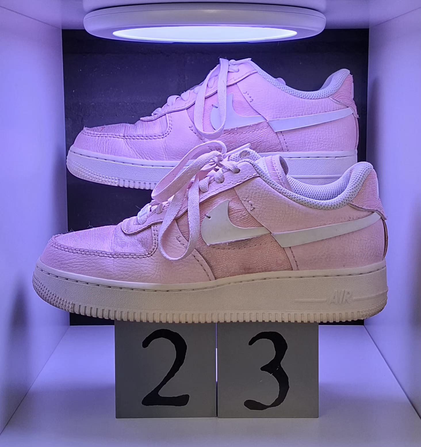 Nike Air Force 1 LXX- Maat 39 - 25 CM - Totaalprijs : 23,00€