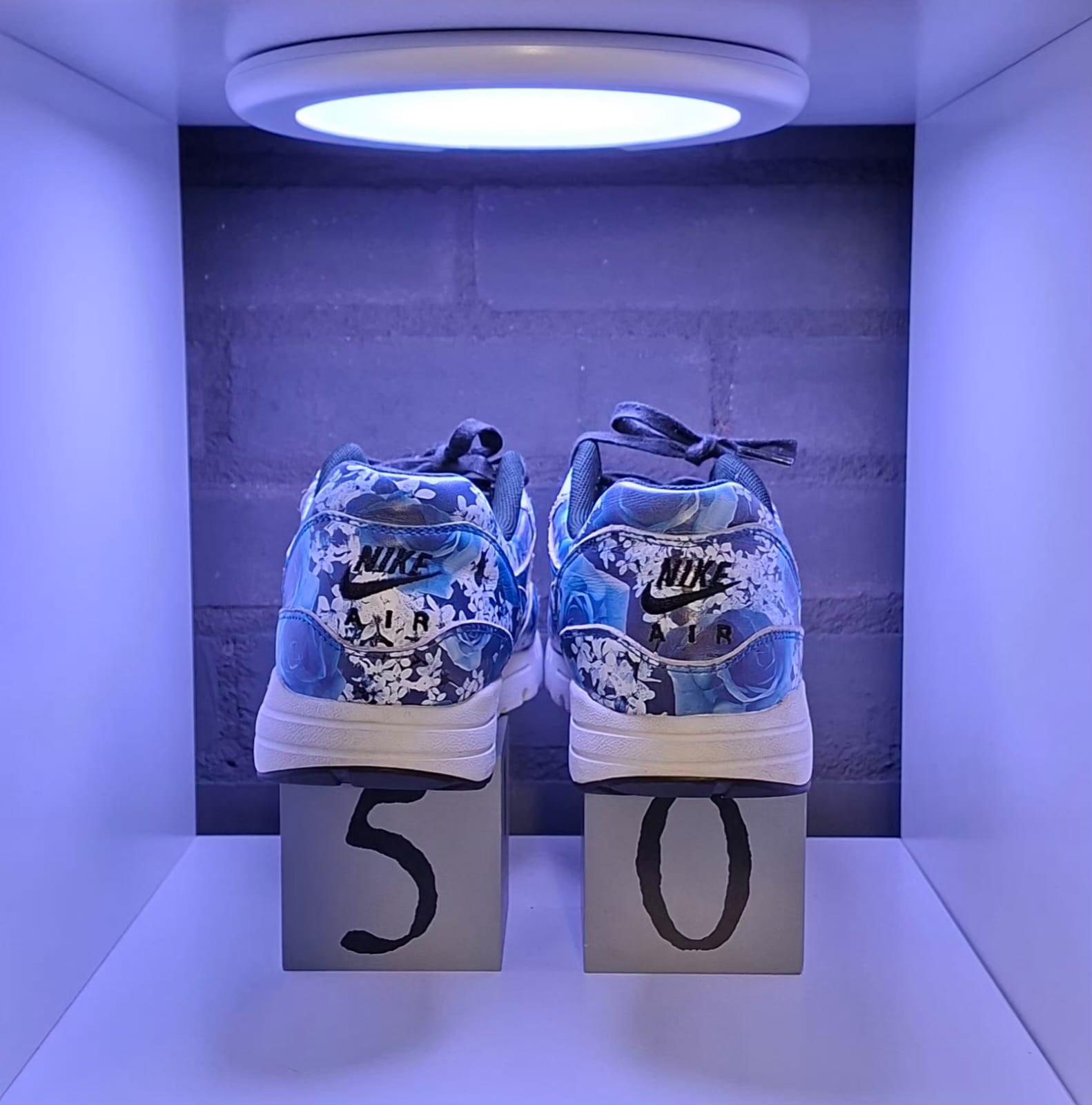 Nike Air Max 1 Ultra Tokyo - Maat 40 - 25,5 CM - Totaalprijs : 50,00€