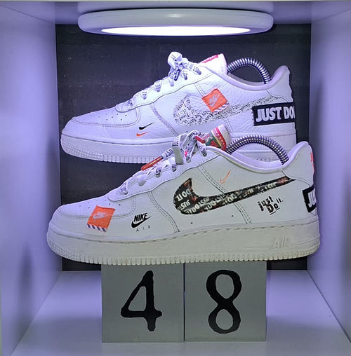 Nike Air Force 1 - Maat 37,5 - 23,5 CM - Totaalprijs : 48,00€