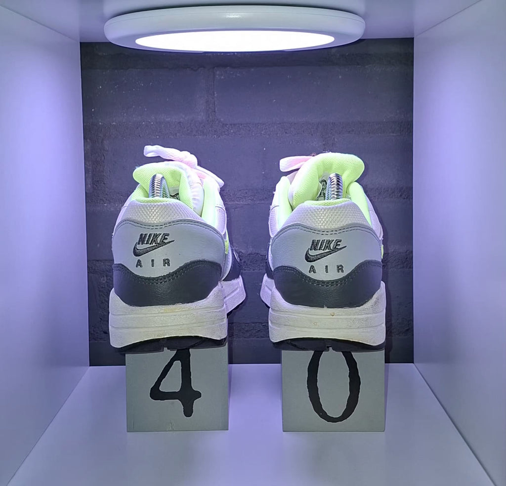 Nike Air Max 1 Grey / Volt - Maat 38 - 24 CM - Totaalprijs: 40,00€
