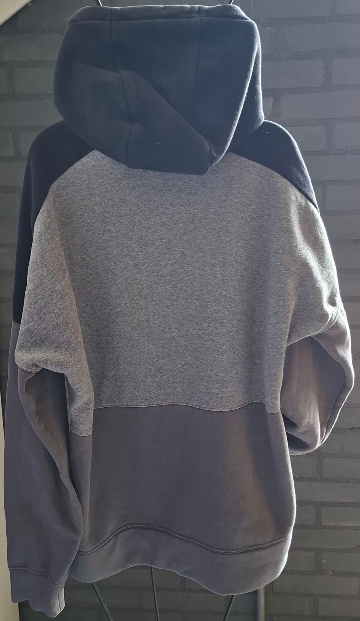 Nike Air Sweater- Maat M - Totaalprijs : 19,00€