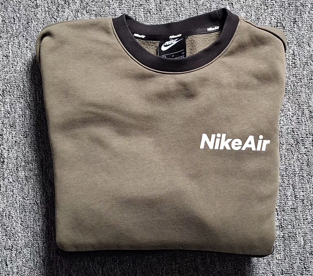 Nike Air Sweater- Maat S - Totaalprijs : 18,00€