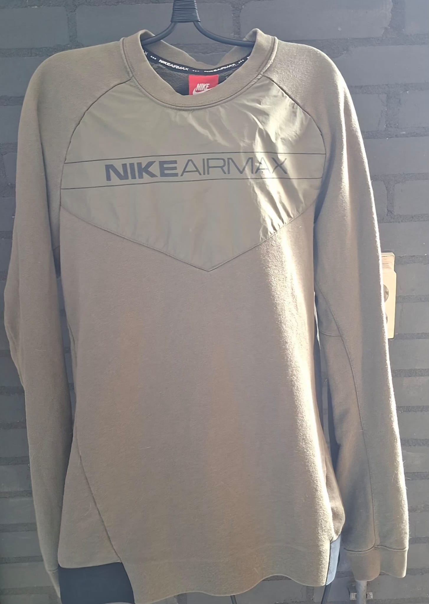 Nike Air Sweater- Maat M - Totaalprijs : 18,00€